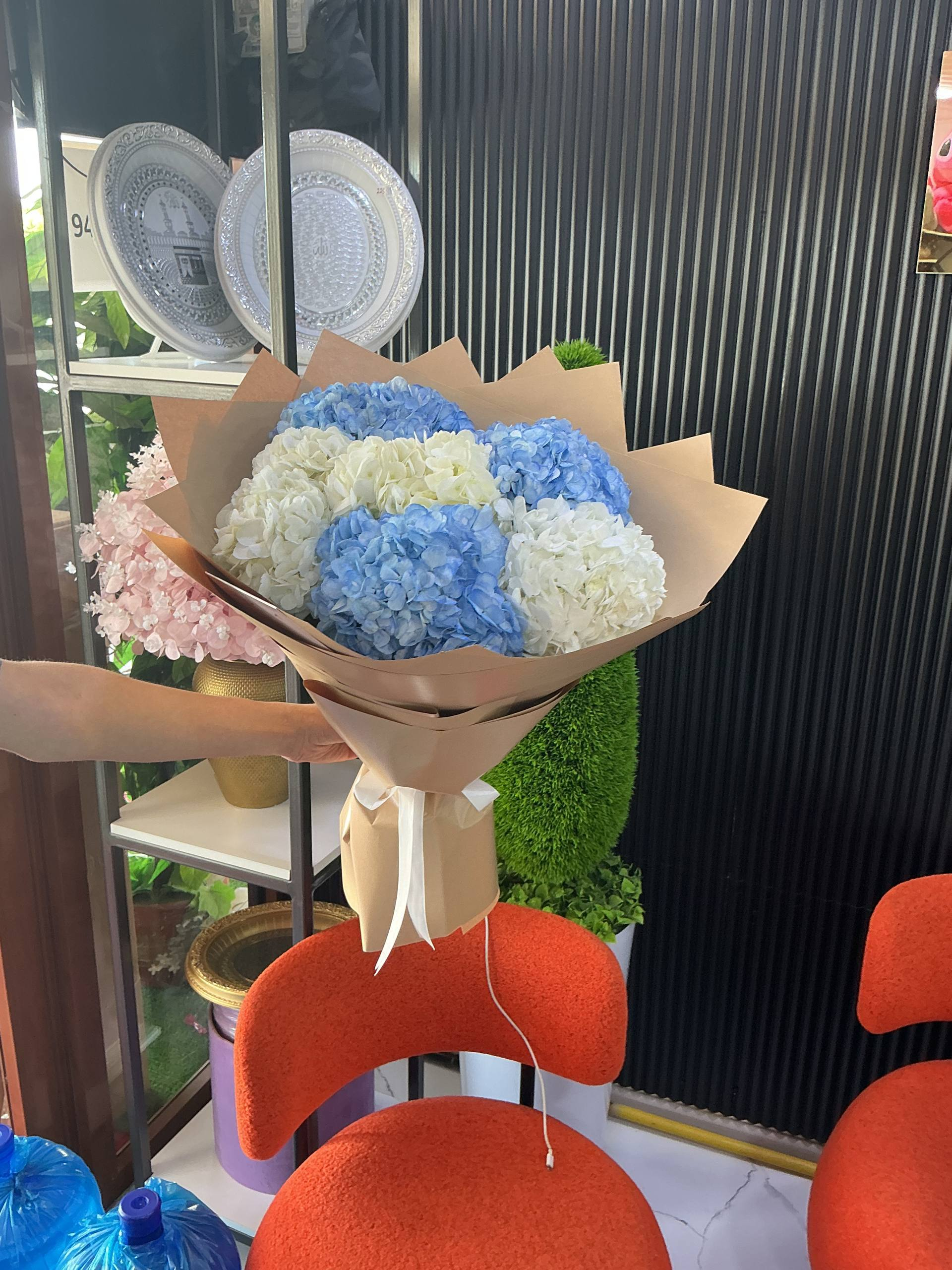 Peony Flowers букет